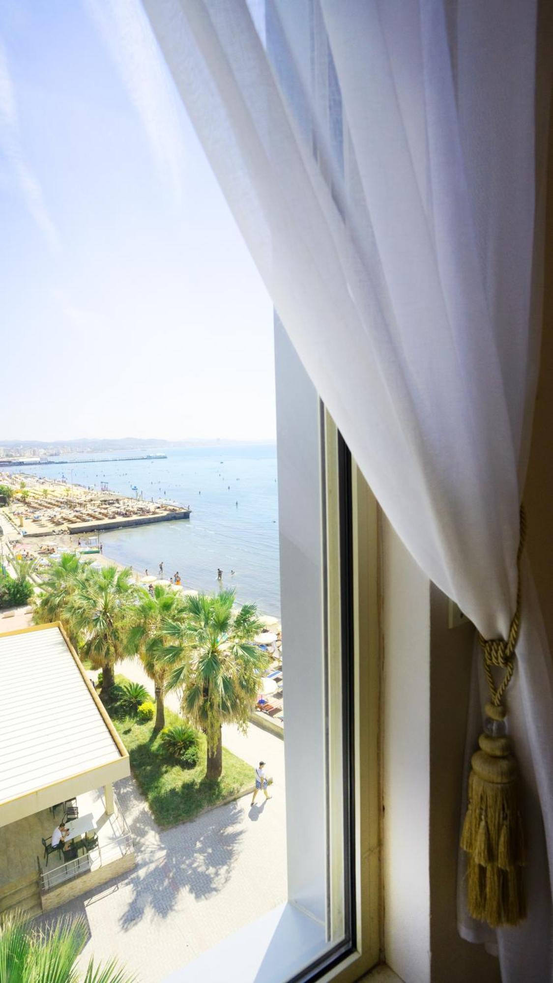 Sea View Apartement Durrës Buitenkant foto